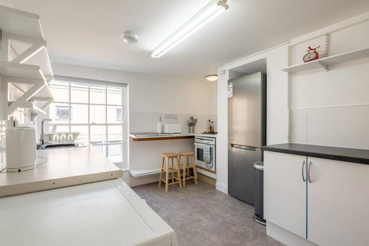 Spacious 3 Bedroom Flat In Heart Of City Centre Cambridge  Exterior photo