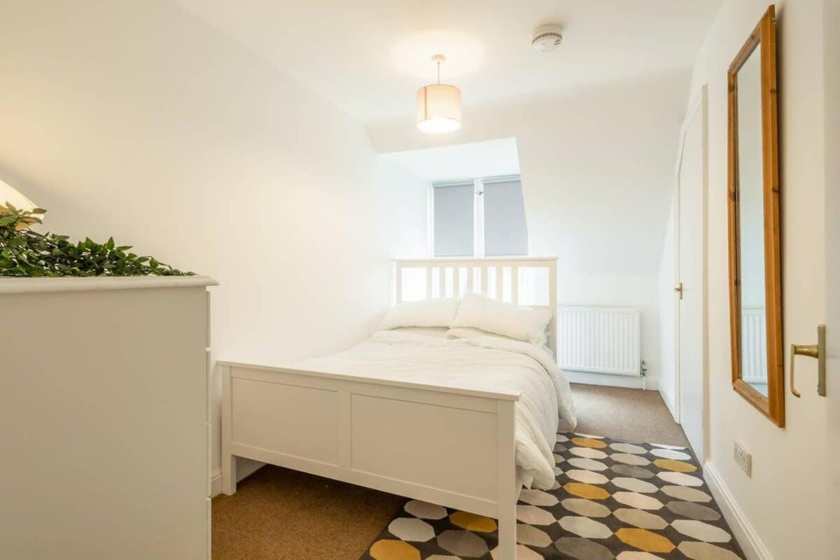 Spacious 3 Bedroom Flat In Heart Of City Centre Cambridge  Exterior photo